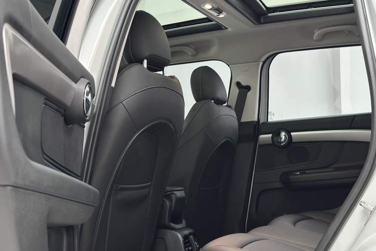 Used MINI Countryman 2021 1.5T COOPER ALL4 Connoisseur Interior 2