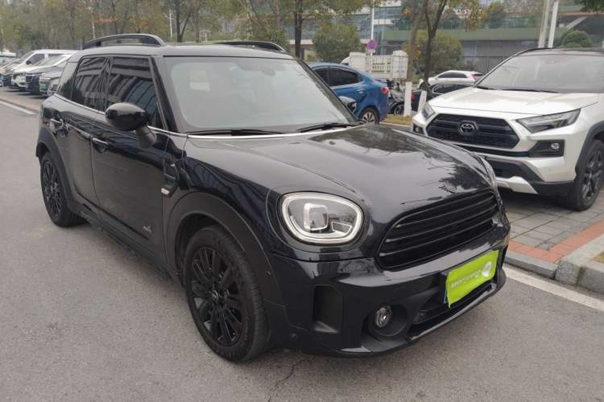 Used MINI Countryman 2022 Revised Version 1.5T COOPER ALL4 Connoisseur Exterior 2