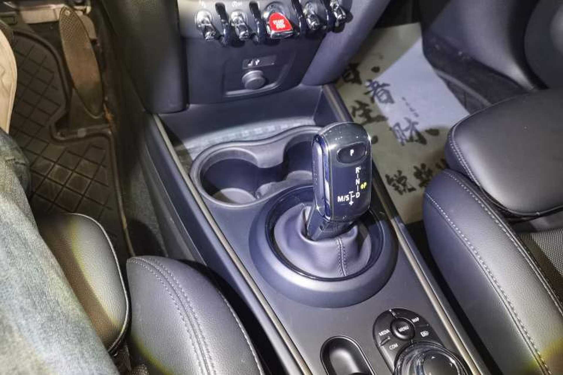 Used MINI Countryman 2022 1.5T COOPER ALL4 Gear Lever