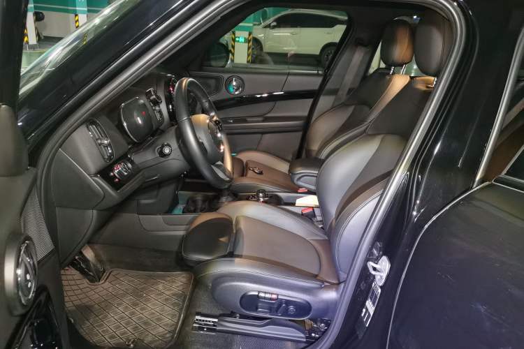 Used MINI Countryman 2022 1.5T COOPER ALL4 Left Front Seat