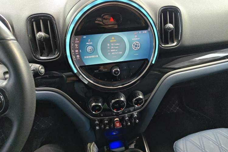 Used MINI Countryman 2022 Revised Version 1.5T COOPER ALL4 Connoisseur Audio And AC Panel