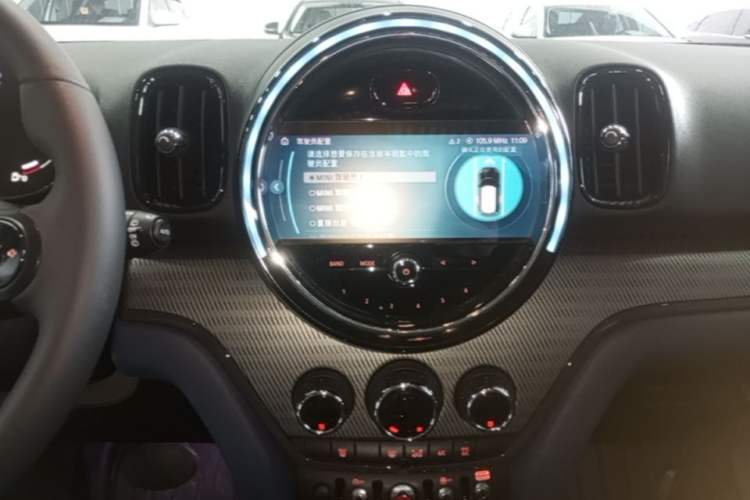 Used MINI Countryman 2022 2.0T COOPER S Audio And AC Panel