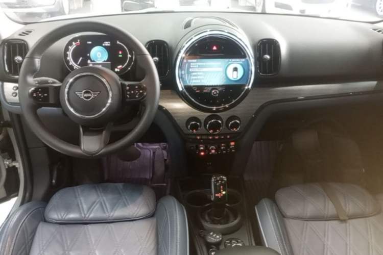 Used MINI Countryman 2022 2.0T COOPER S Center Console