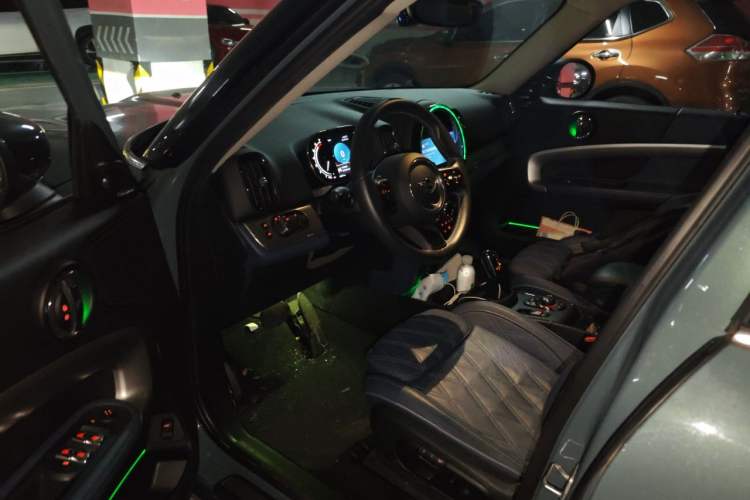 Used MINI Countryman 2022 2.0T COOPER S ALL4 Driver Seat