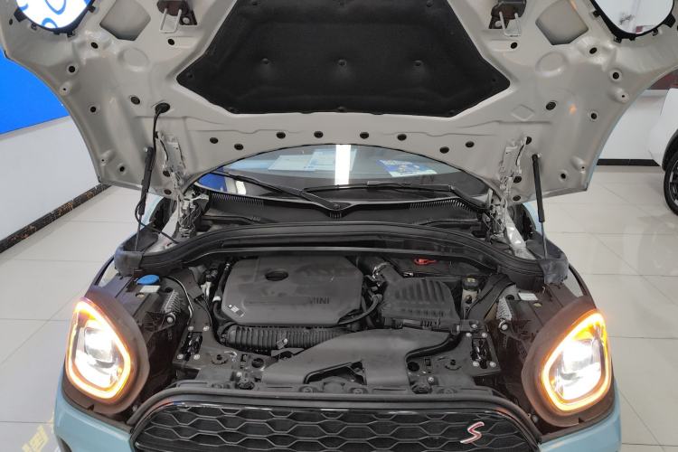 Used MINI Countryman 2022 Updated 2.0T COOPER S Engine Bay