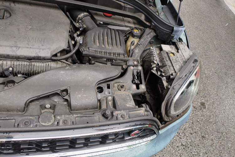 Used MINI Countryman 2022 2.0T COOPER S ALL4 Engine Bay Left