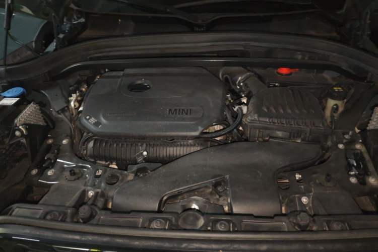 Used MINI Countryman 2022 2.0T COOPER S ALL4 Engine Bay