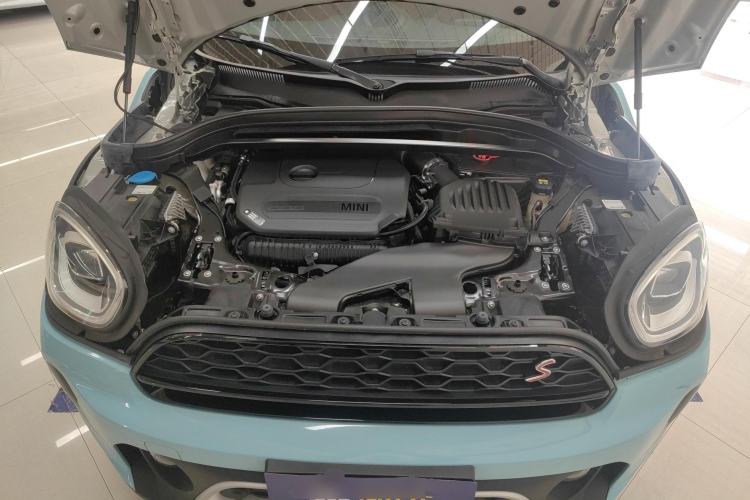 Used MINI Countryman 2022 Updated 2.0T COOPER S Engine Bay