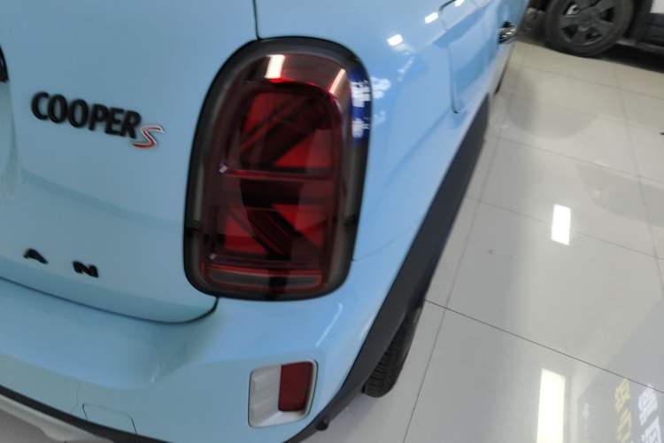 Used MINI Countryman 2022 Updated 2.0T COOPER S Exterior 3