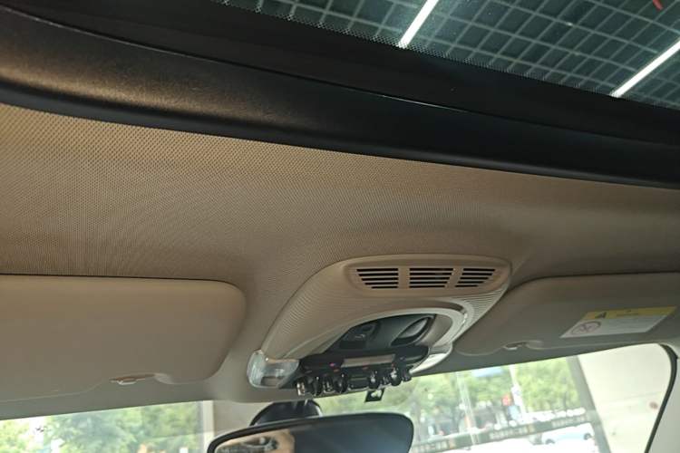 Used MINI Countryman 2022 1.5T COOPER Connoisseur Headliner