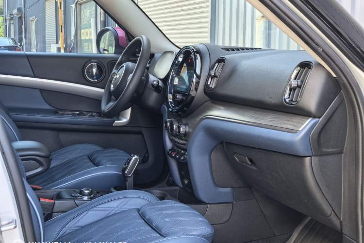 Used MINI Countryman 2022 2.0T COOPER S Interior 10