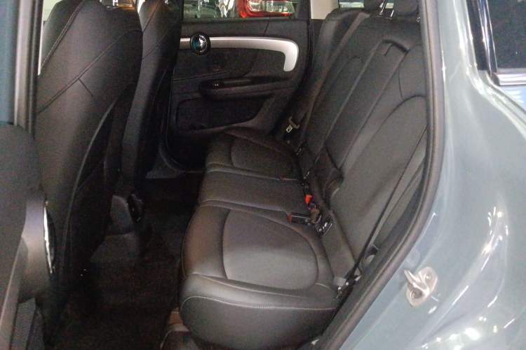 Used MINI Countryman 2022 Updated 1.5T COOPER Connoisseur Interior 3