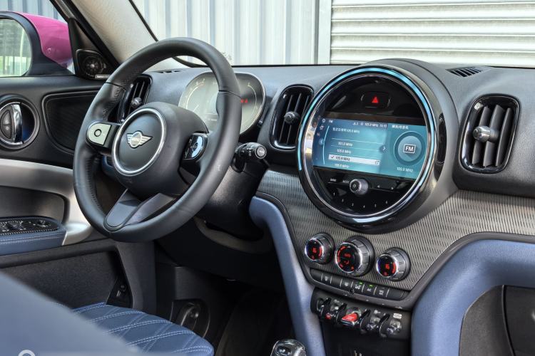 Used MINI Countryman 2022 2.0T COOPER S Interior 5