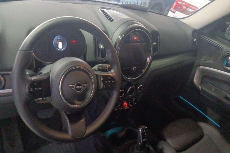 Used MINI Countryman 2022 Updated 1.5T COOPER Connoisseur Interior 5