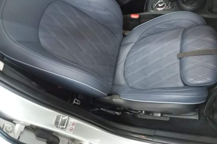 Used MINI Countryman 2022 2.0T COOPER S Right Front Seat