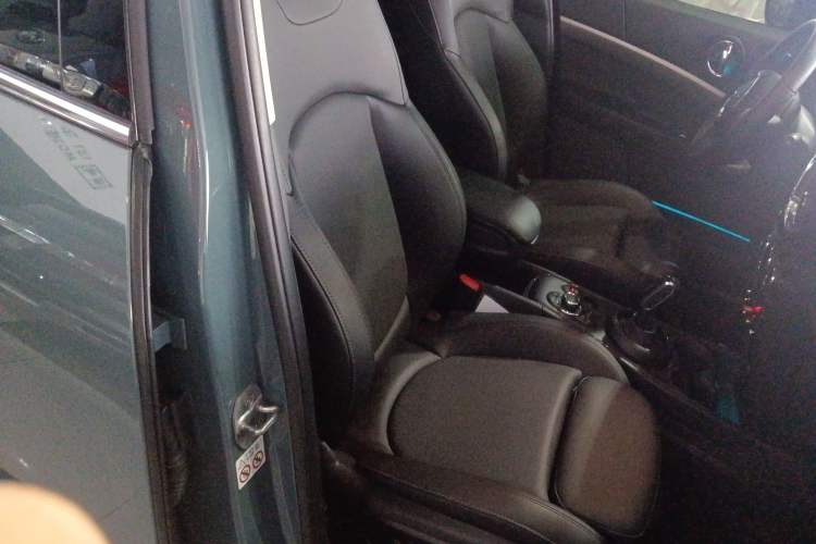 Used MINI Countryman 2022 Updated 1.5T COOPER Connoisseur Right Front Seat