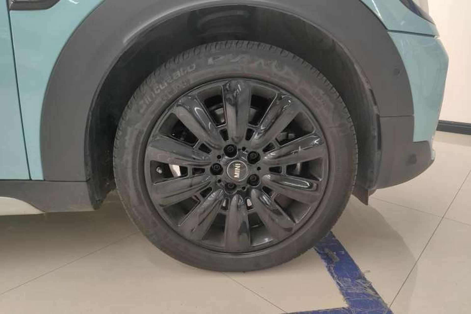 Used MINI Countryman 2022 Updated 2.0T COOPER S Right Front Wheel Hub