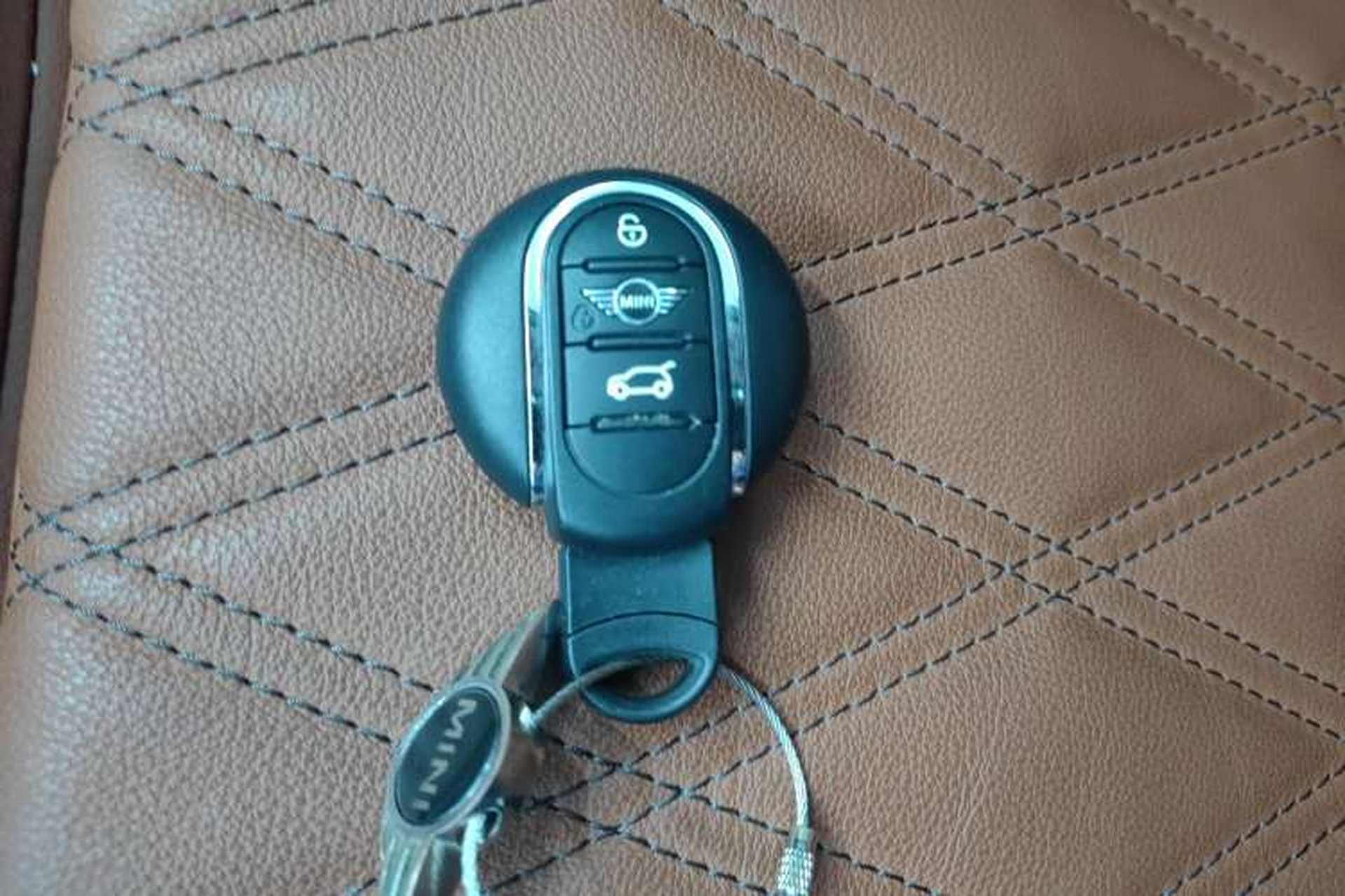 Used MINI Countryman 2022 Updated 2.0T COOPER S Vehicle Key