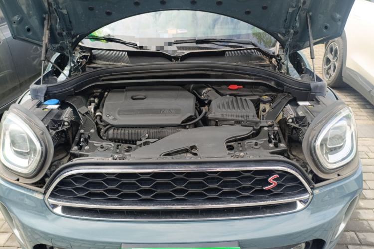 Used MINI Countryman 2022 2.0T COOPER S ALL4 Engine Bay