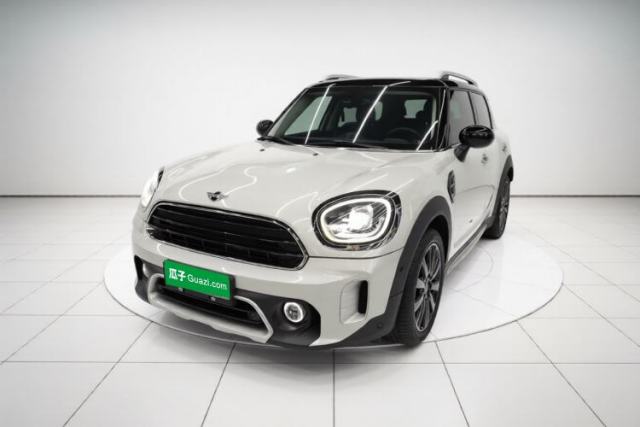 Ojetý MINI Countryman 2022 1.5T COOPER ALL4