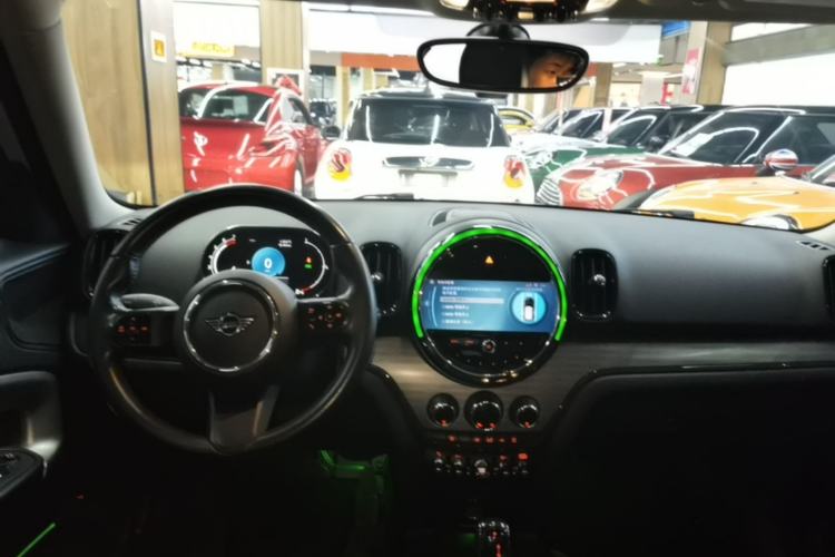 Used MINI Countryman 2022 1.5T COOPER ALL4 Center Console