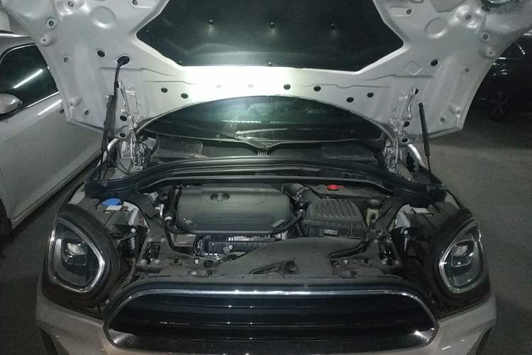 Used MINI Countryman 2022 1.5T COOPER ALL4 Connoisseur Engine Bay