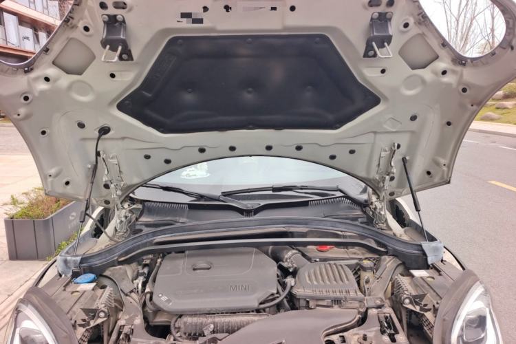 Used MINI Countryman 2022 Revised Version 1.5T COOPER ALL4 Connoisseur Engine Bay