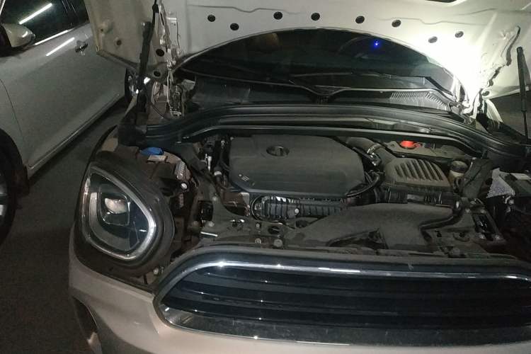 Used MINI Countryman 2022 1.5T COOPER ALL4 Connoisseur Engine Bay Right