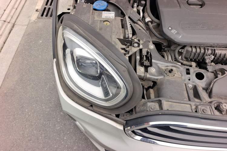 Used MINI Countryman 2022 Revised Version 1.5T COOPER ALL4 Connoisseur Engine Bay Right