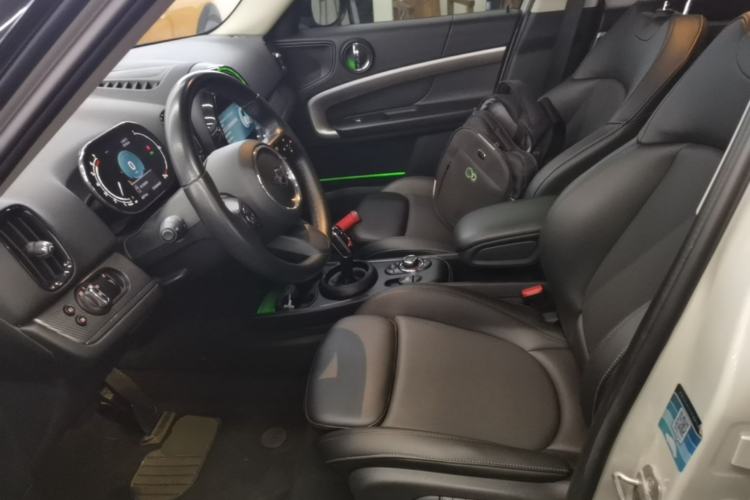 Used MINI Countryman 2022 1.5T COOPER ALL4 Left Front Seat