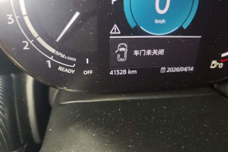 Used MINI Countryman 2022 1.5T COOPER ALL4 Connoisseur Odometer Close Up
