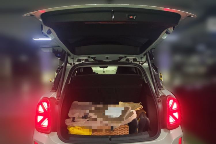 Used MINI Countryman 2022 1.5T COOPER ALL4 Connoisseur Trunk