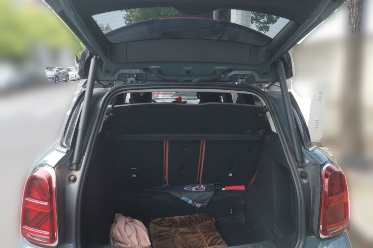 Used MINI Countryman 2022 Revised Version 1.5T COOPER ALL4 Connoisseur Trunk