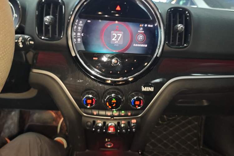 Used MINI Countryman 2022 Updated 2.0T COOPER S Audio And AC Panel