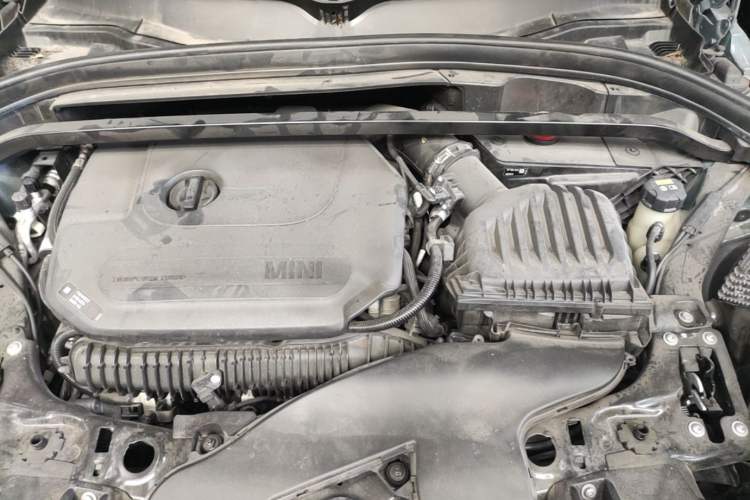 Used MINI Countryman 2022 2.0T COOPER S Engine Bay