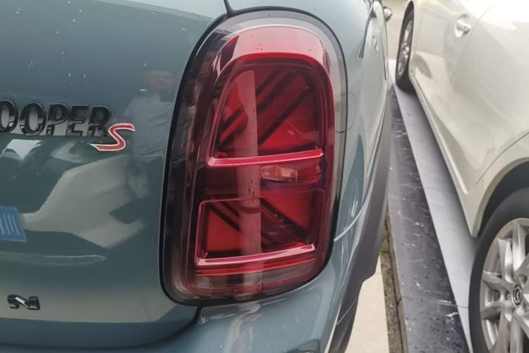 Used MINI Countryman 2022 Updated 2.0T COOPER S ALL4 Exterior 3