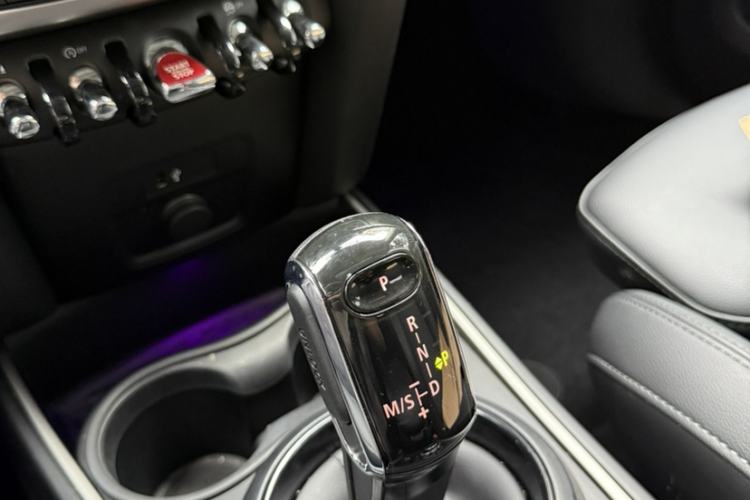Used MINI Countryman 2022 Updated 1.5T COOPER Connoisseur Gear Lever