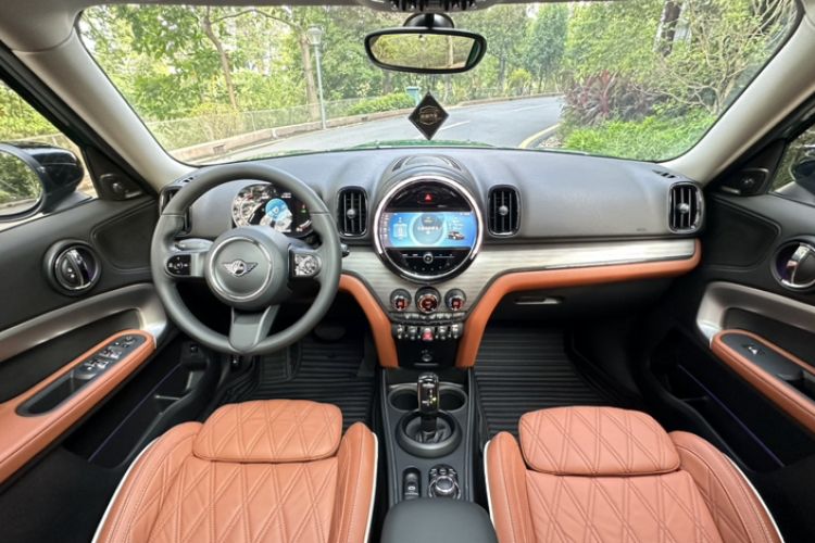 Used MINI Countryman 2022 2.0T COOPER S Interior 1