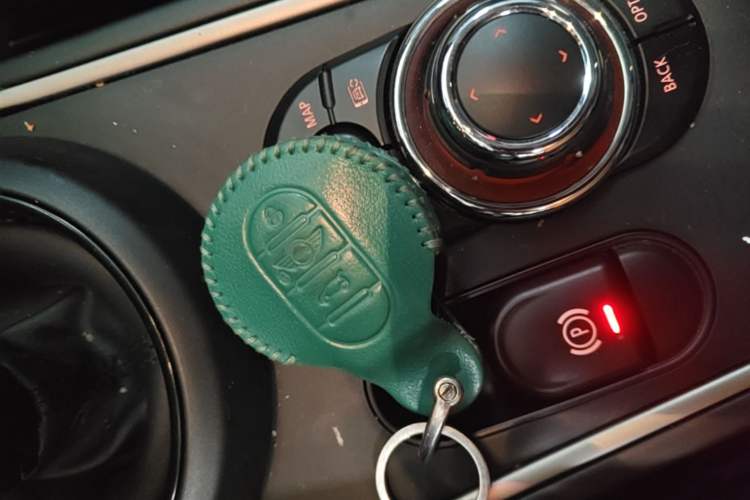 Used MINI Countryman 2022 Updated 1.5T COOPER Connoisseur Interior 1