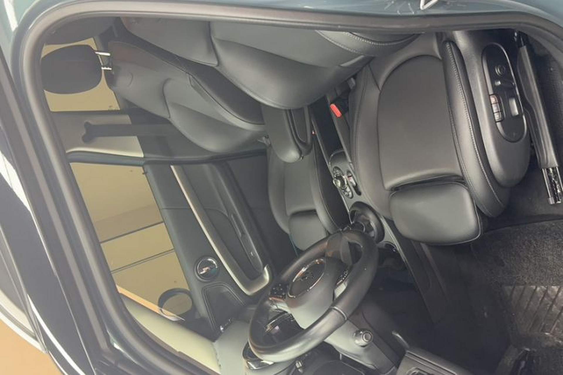 Used MINI Countryman 2022 Updated 1.5T COOPER Connoisseur Interior 3