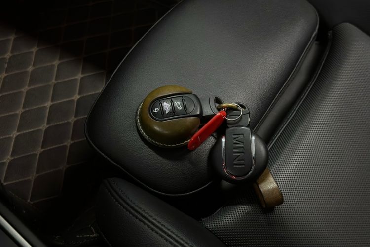 Used MINI Countryman 2022 Updated 2.0T COOPER S Interior 8