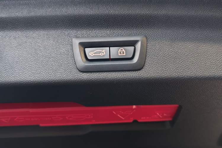 Used MINI Countryman 2022 Updated 1.5T COOPER Connoisseur Interior 9