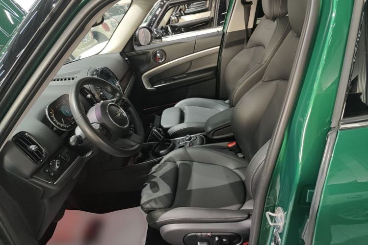 Used MINI Countryman 2022 Updated 1.5T COOPER Connoisseur Left Front Seat