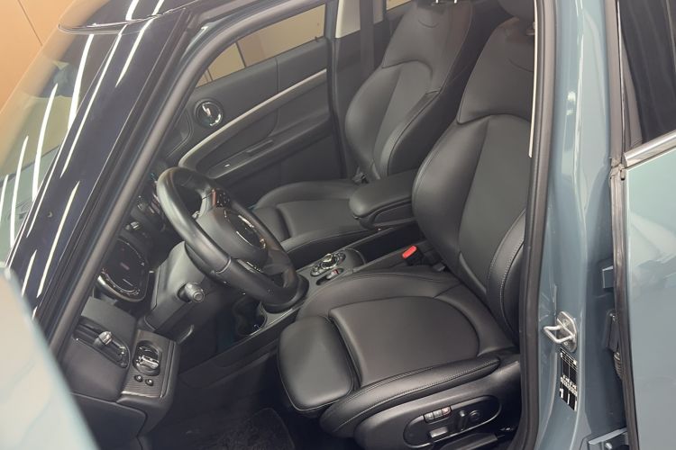Used MINI Countryman 2022 Updated 1.5T COOPER Connoisseur Left Front Seat