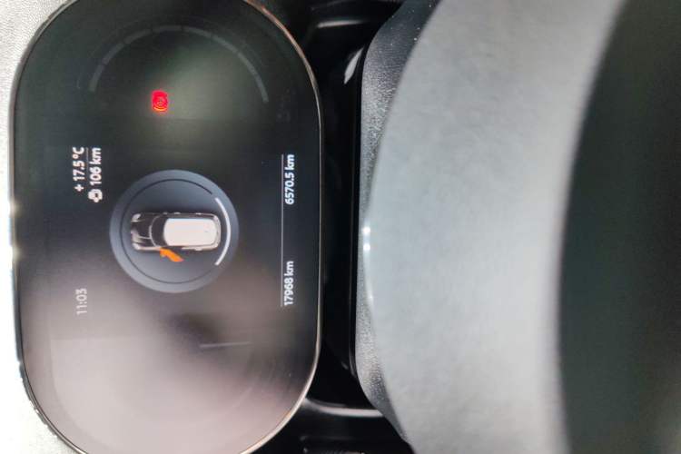Used MINI Countryman 2022 2.0T COOPER S ALL4 Odometer Close Up