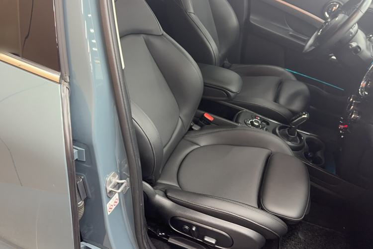 Used MINI Countryman 2022 Updated 1.5T COOPER Connoisseur Right Front Seat
