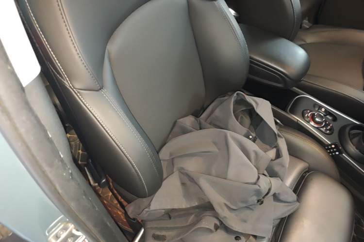 Used MINI Countryman 2022 Updated 2.0T COOPER S Right Front Seat