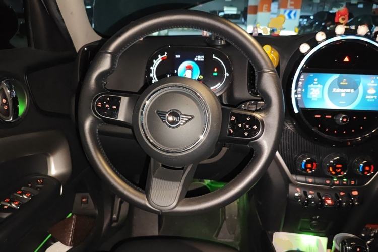 Used MINI Countryman 2022 1.5T COOPER Connoisseur Steering Wheel