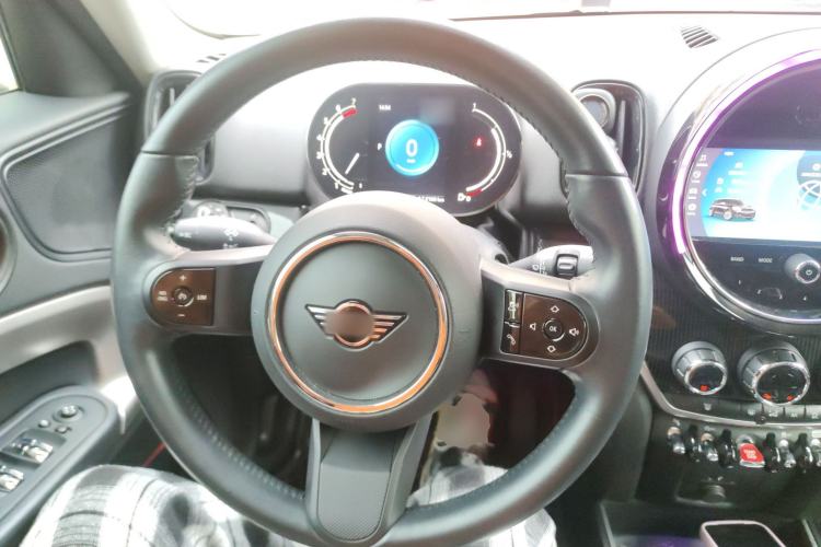 Used MINI Countryman 2022 1.5T COOPER Connoisseur Steering Wheel
