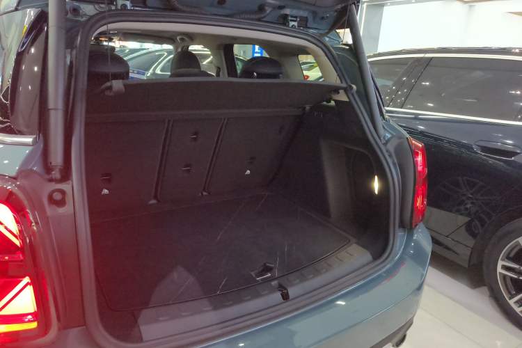Used MINI Countryman 2022 2.0T COOPER S ALL4 Trunk